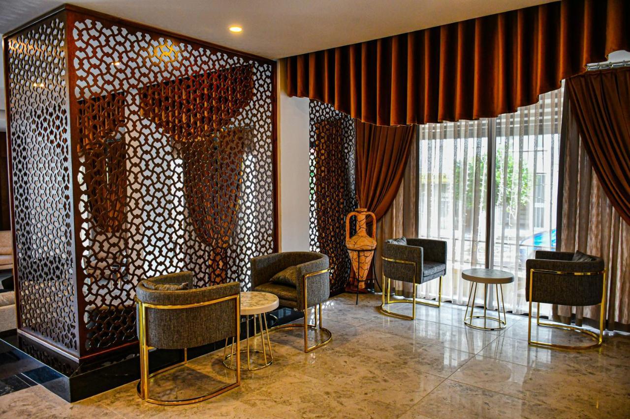 Dorana Hotel 키레니아 외부 사진