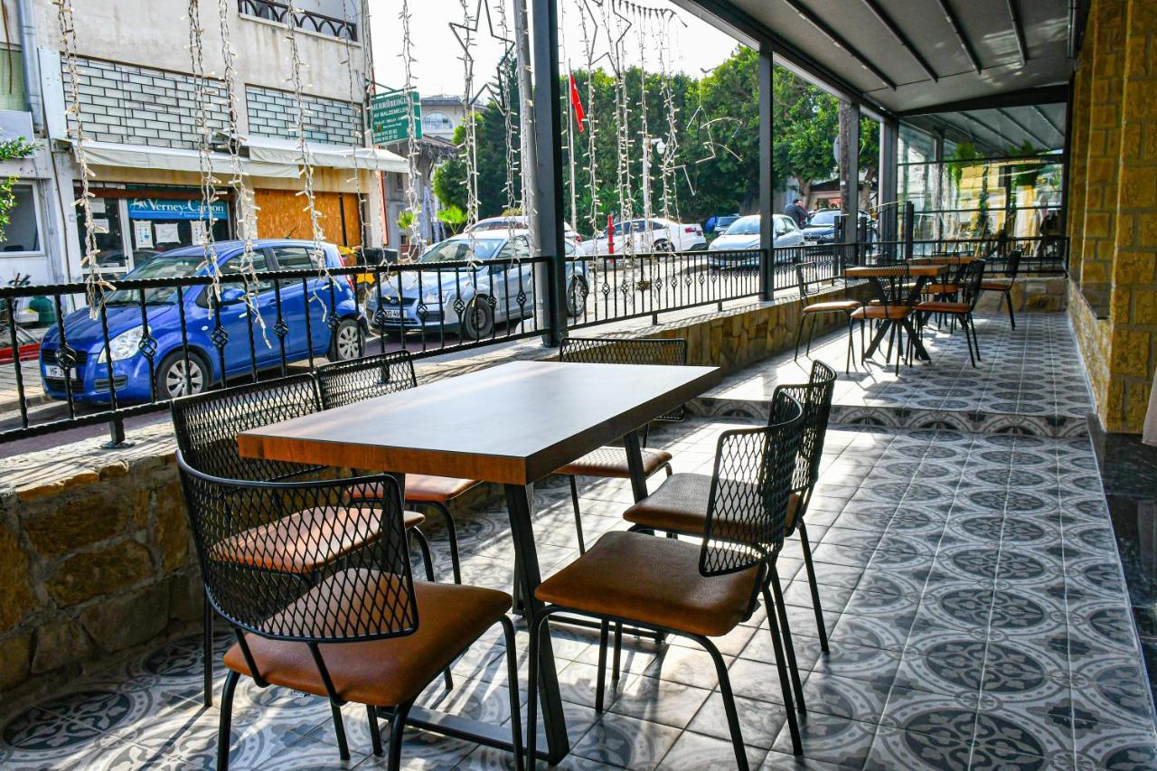 Dorana Hotel 키레니아 외부 사진