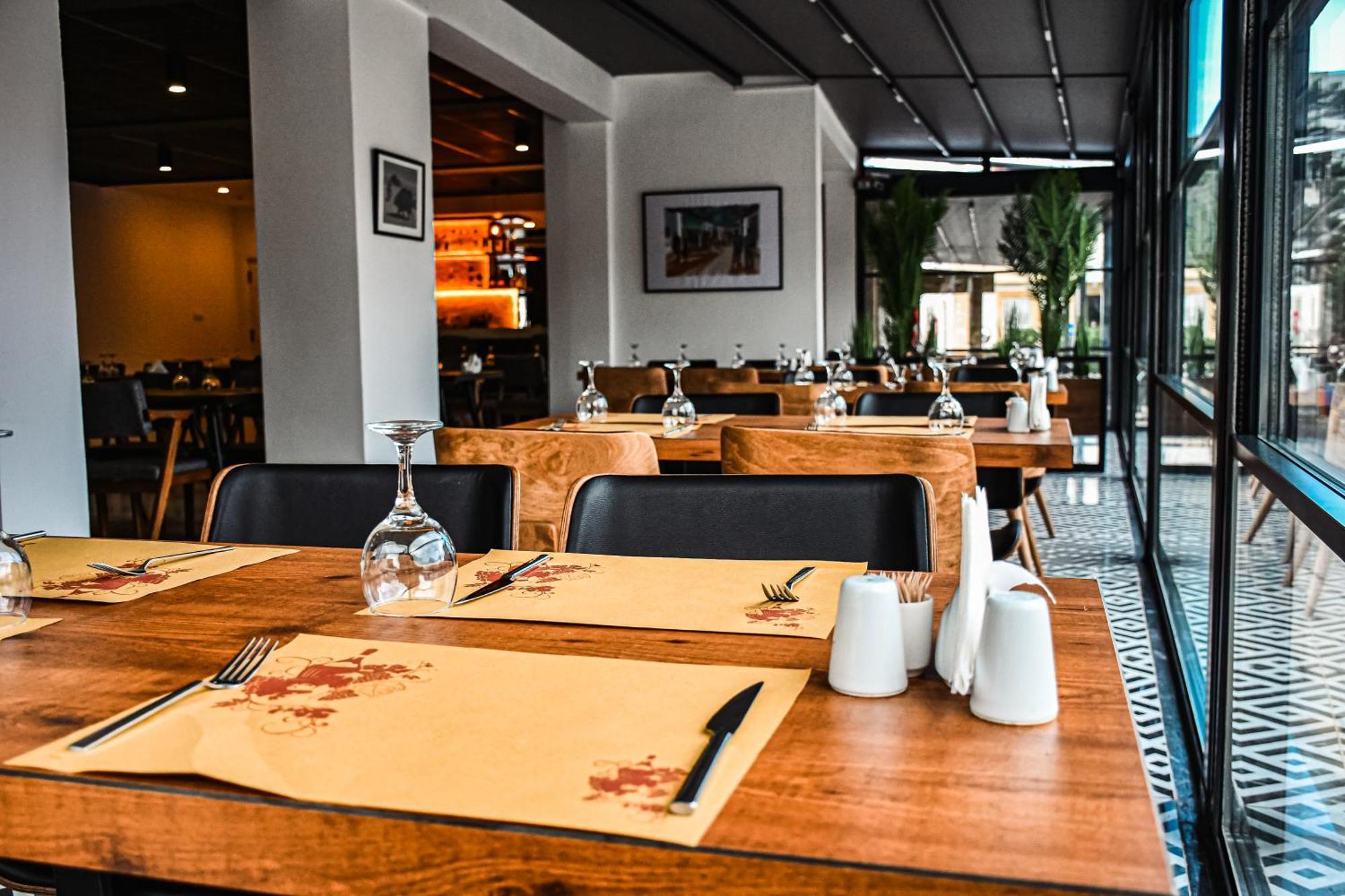 Dorana Hotel 키레니아 외부 사진