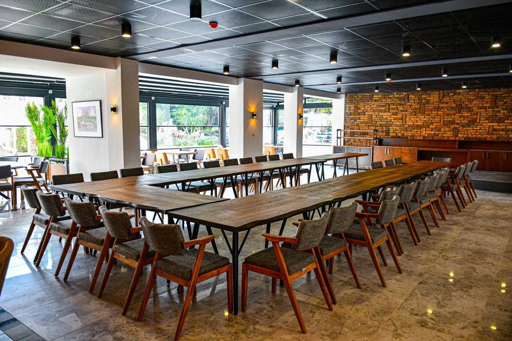 Dorana Hotel 키레니아 외부 사진